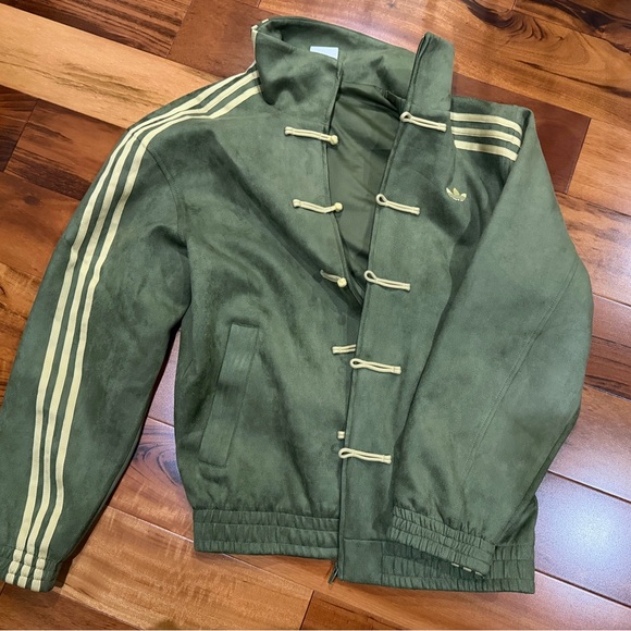 NWT Adidas Tang Jacket in Green - Picture 3 of 3